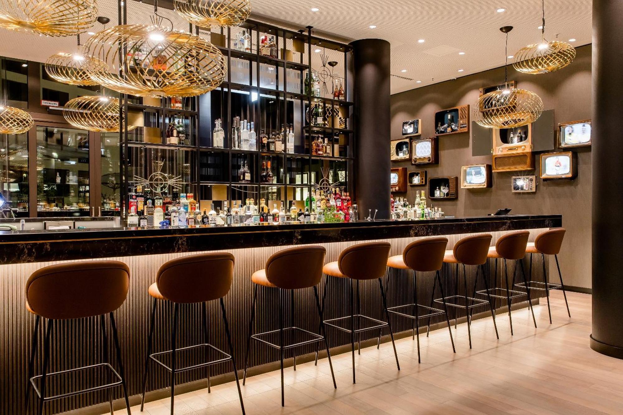 Motel One Koeln-Messe Екстериор снимка